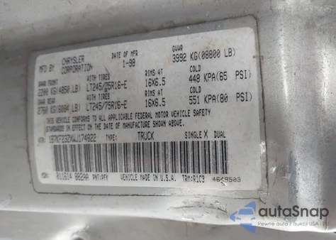 1998 Dodge Ram 2500 St z USA, uszkodzony, nr VIN 1B7KF23ZXWJ174822